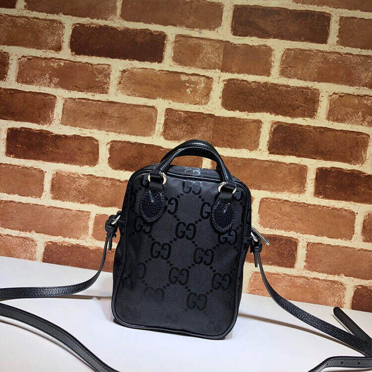 G*u*i off the grid shoulder bag